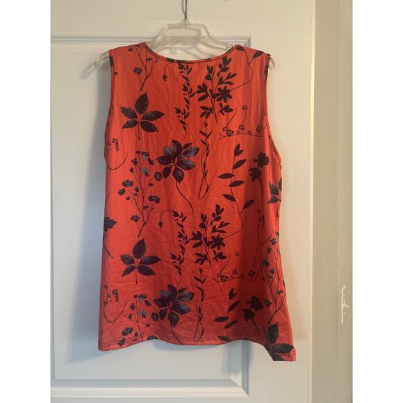 NWOT Women's Plus Size Tank Top Blouse V Neck Coral with Navy Print Size 2XL - Picture 2 of 5